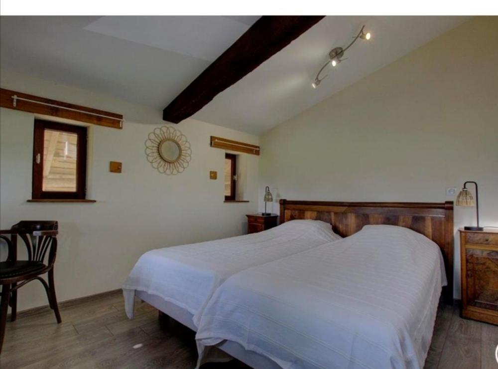 Chambres D'Hotes Les Vignes Montcet Buitenkant foto